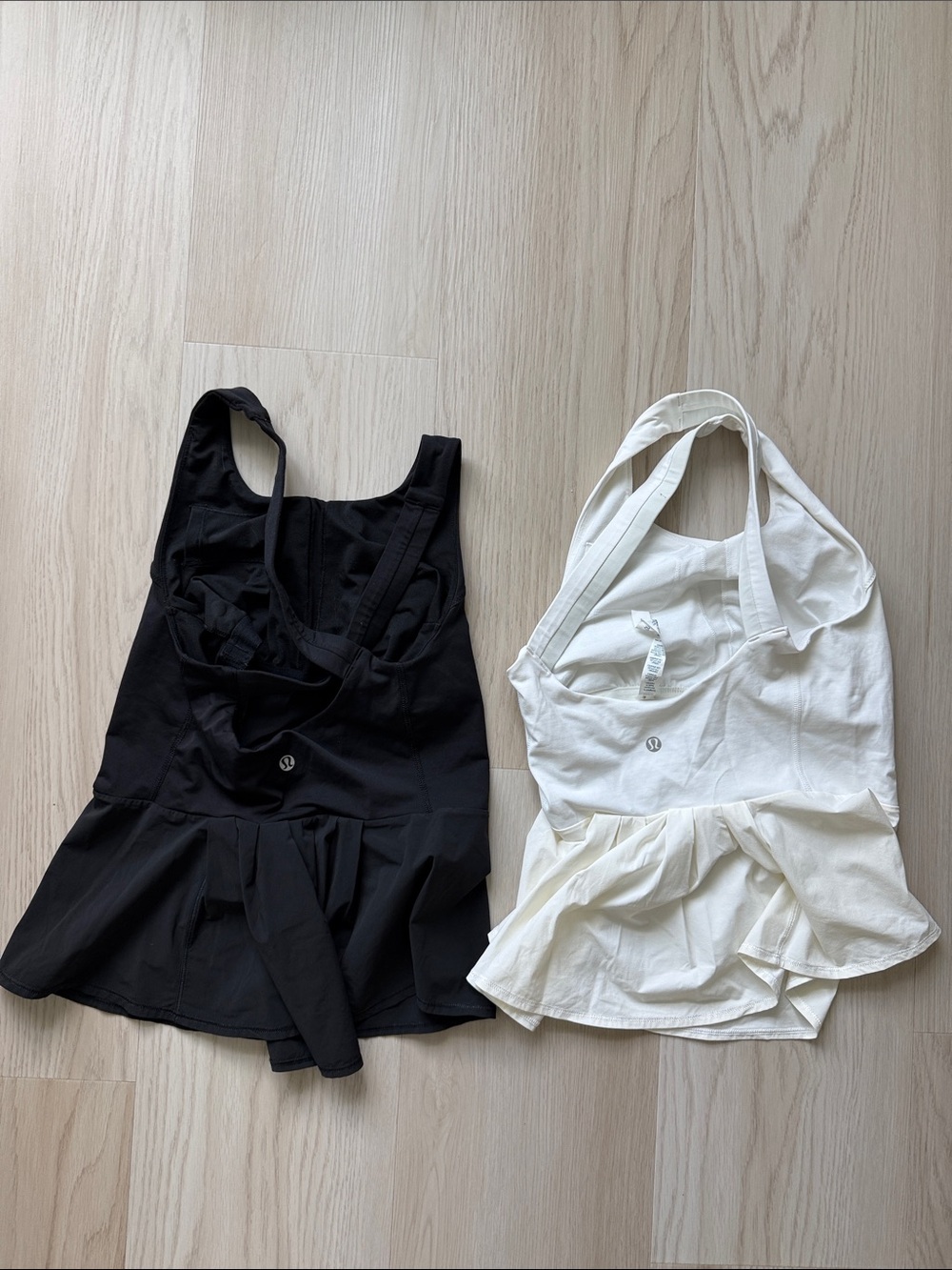 Lot of 2 Lululemon peplum Black and White Athletic Tankini Tops Sz 6 - Picture 2 of 2